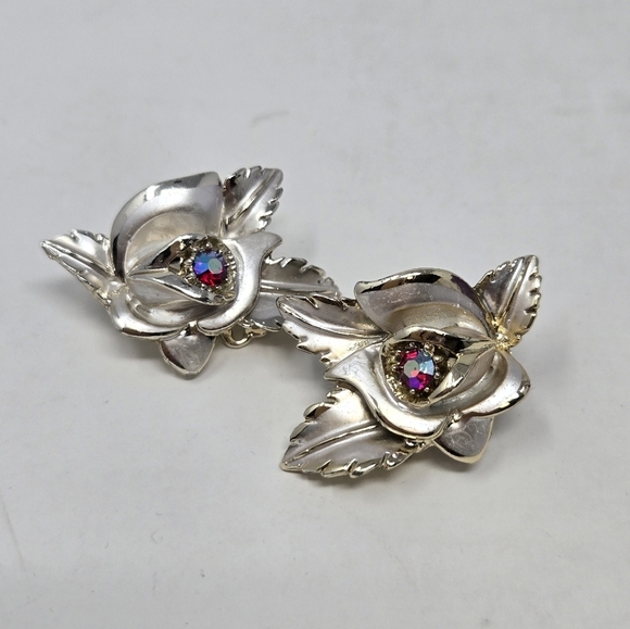 VINTAGE FLORENZA SILVER AB RED CRYSYAL FLOWER EARRINGS CLIP ON FASHION JEWELRY - Picture 9 of 13